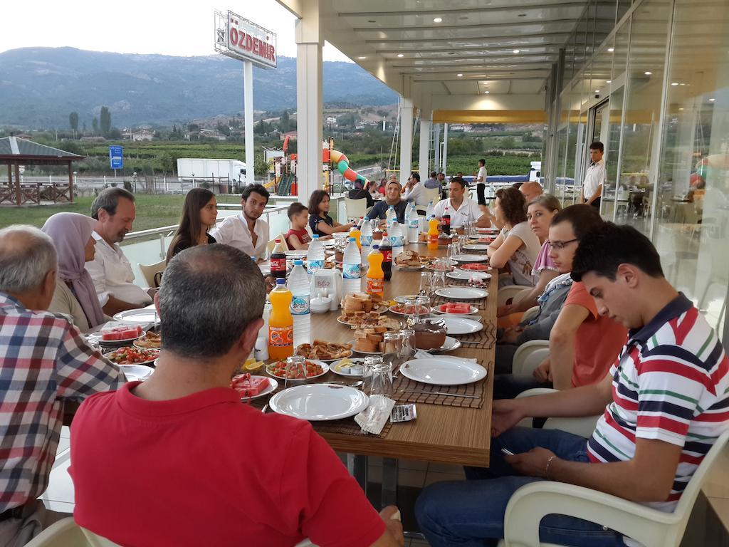 Ozdemir Hotel Pamukova Exterior photo